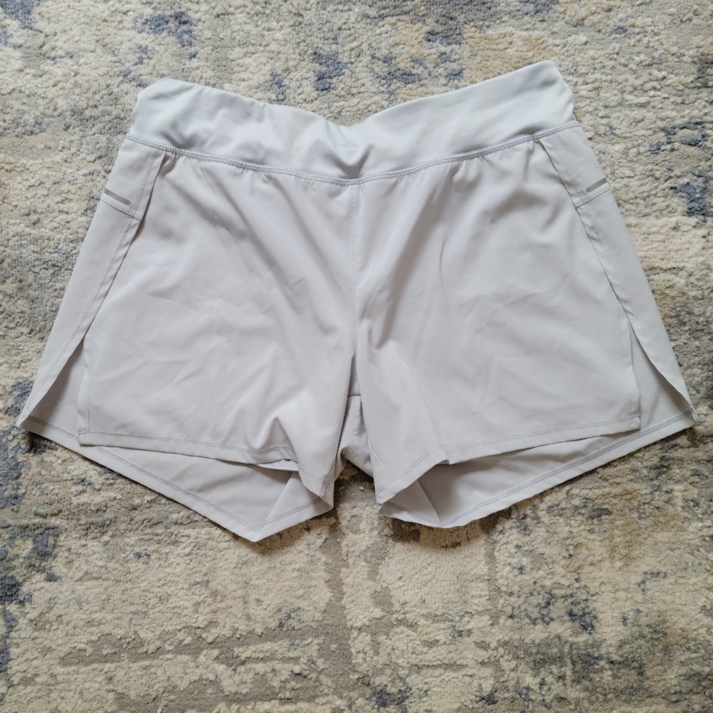 Avia Light Gray Jogging Shorts